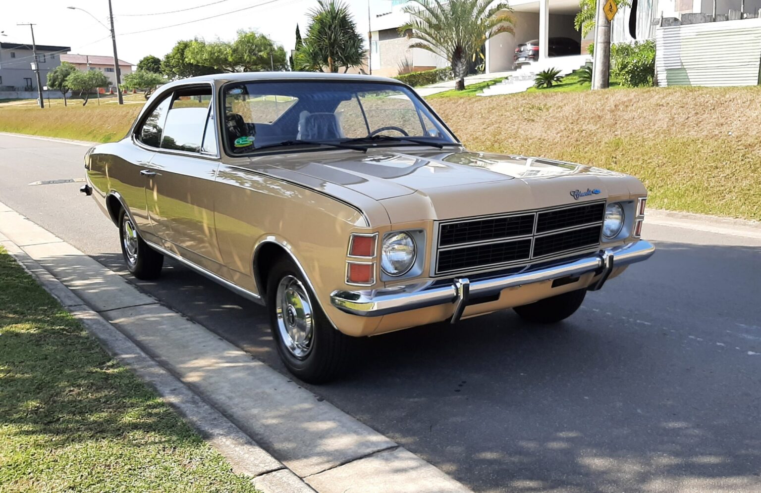 20220731_135952-opala-frente-lateral-scaled